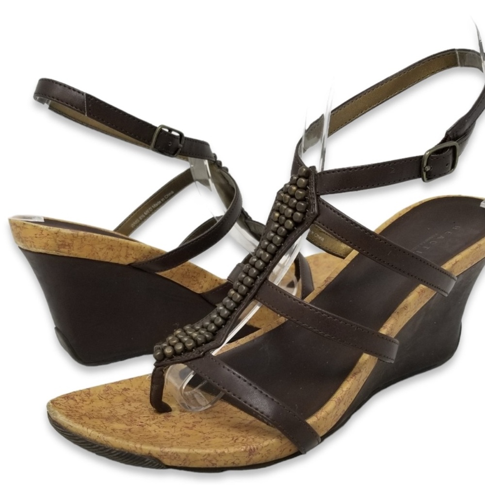 Kenneth Cole Brown Leather Studded Wedges Size 8.5 Excellent Condition